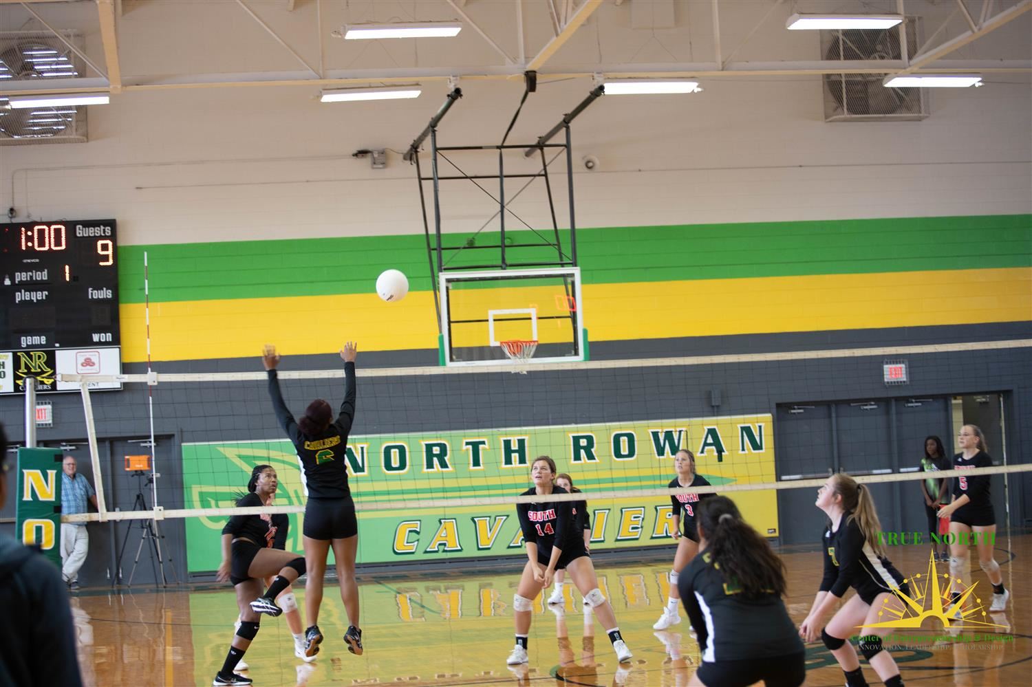 GIRLS VOLLEYBALL3